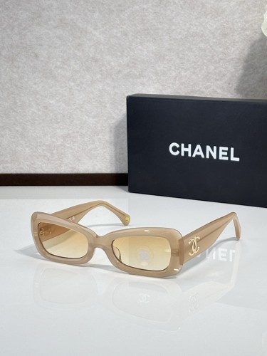 CHNL Sunglasses AAAA-6945