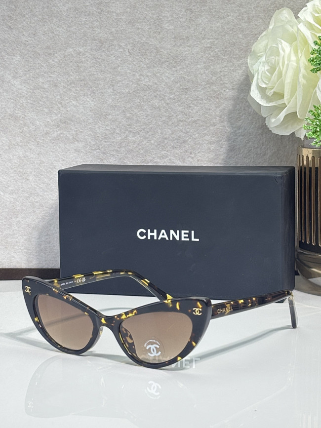 CHNL Sunglasses AAAA-7227