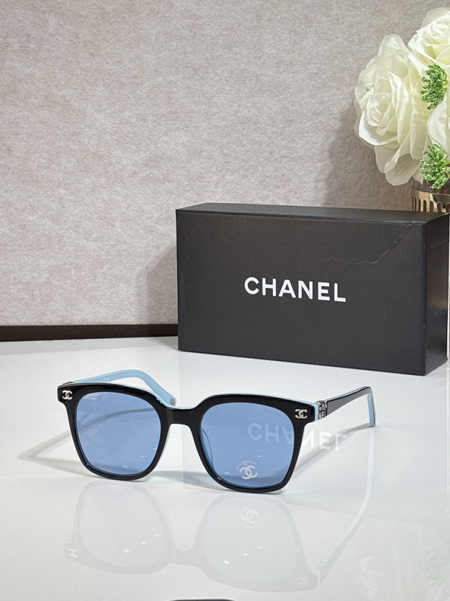 CHNL Sunglasses AAAA-7120