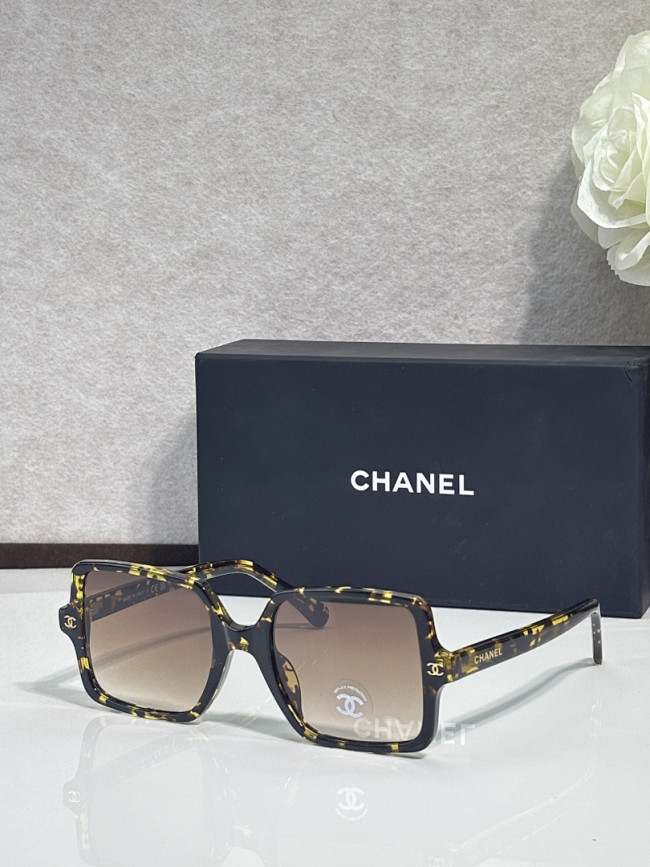 CHNL Sunglasses AAAA-7225