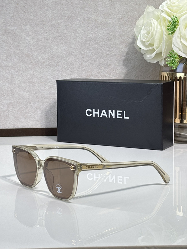 CHNL Sunglasses AAAA-7135