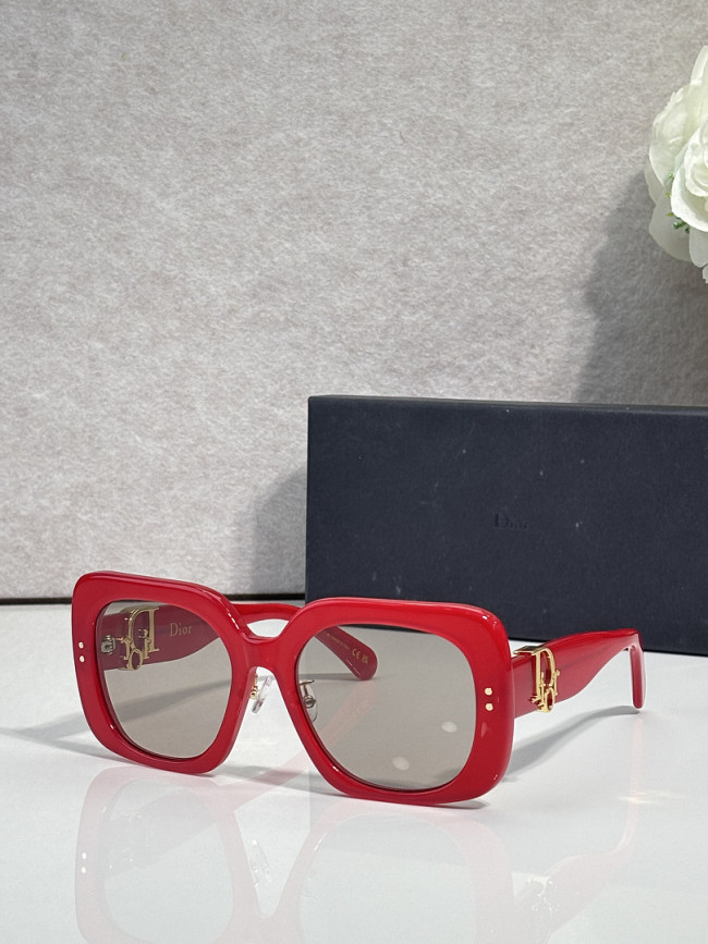 Dior Sunglasses AAAA-4999