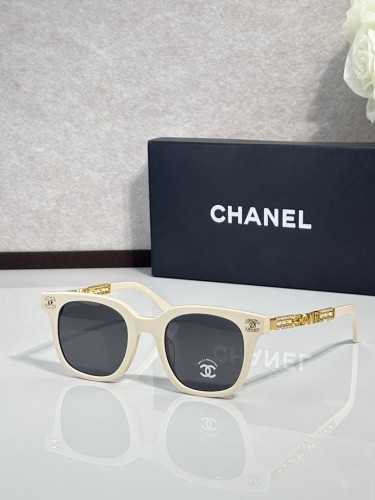 CHNL Sunglasses AAAA-6993