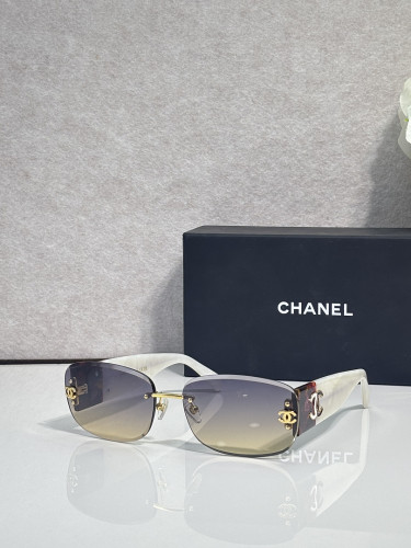 CHNL Sunglasses AAAA-7711