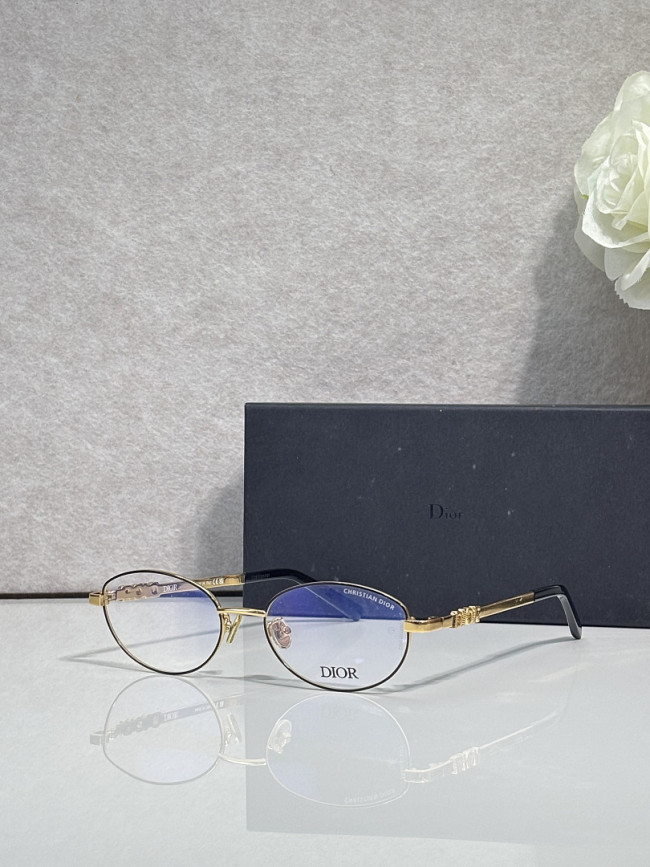 Dior Sunglasses AAAA-4843