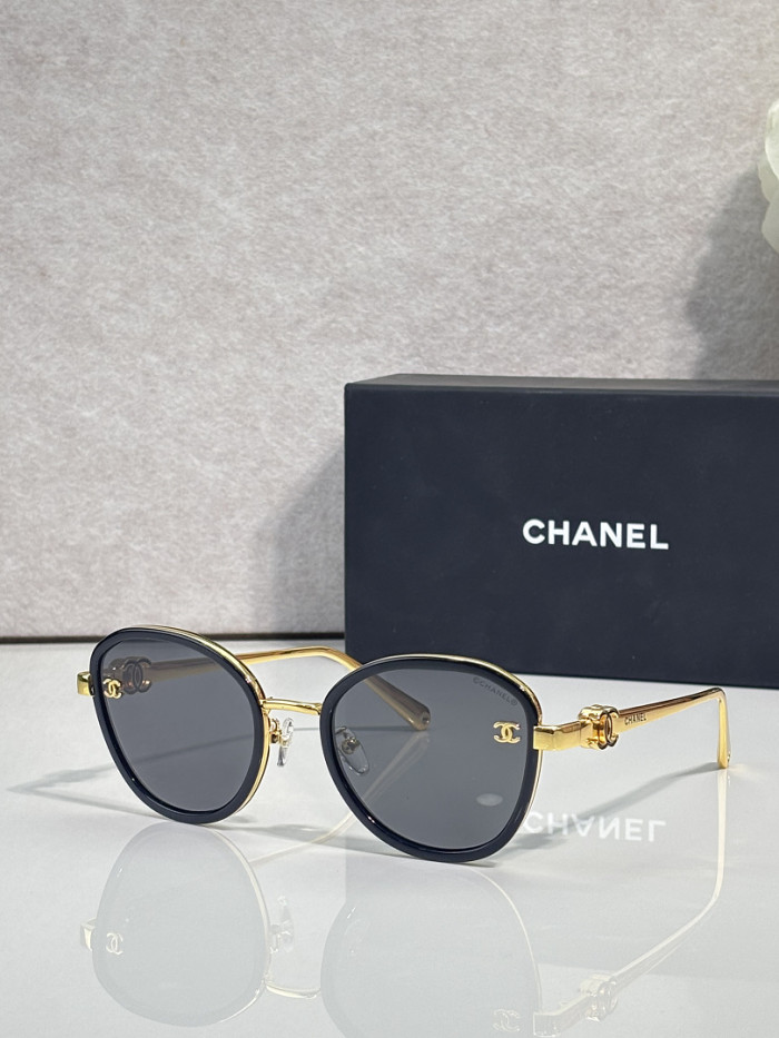 CHNL Sunglasses AAAA-7469
