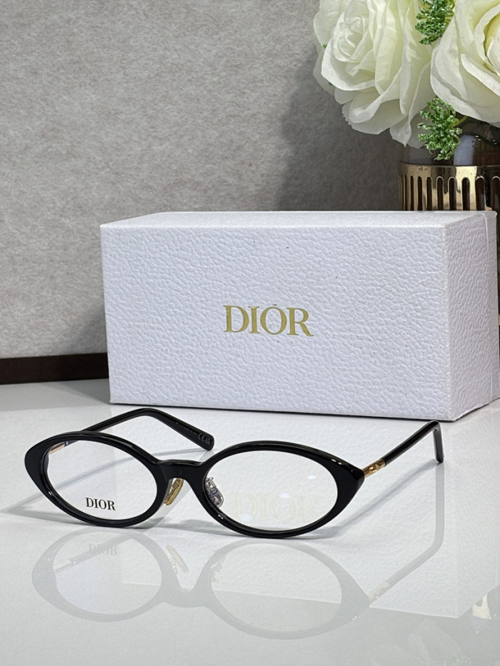Dior Sunglasses AAAA-4799
