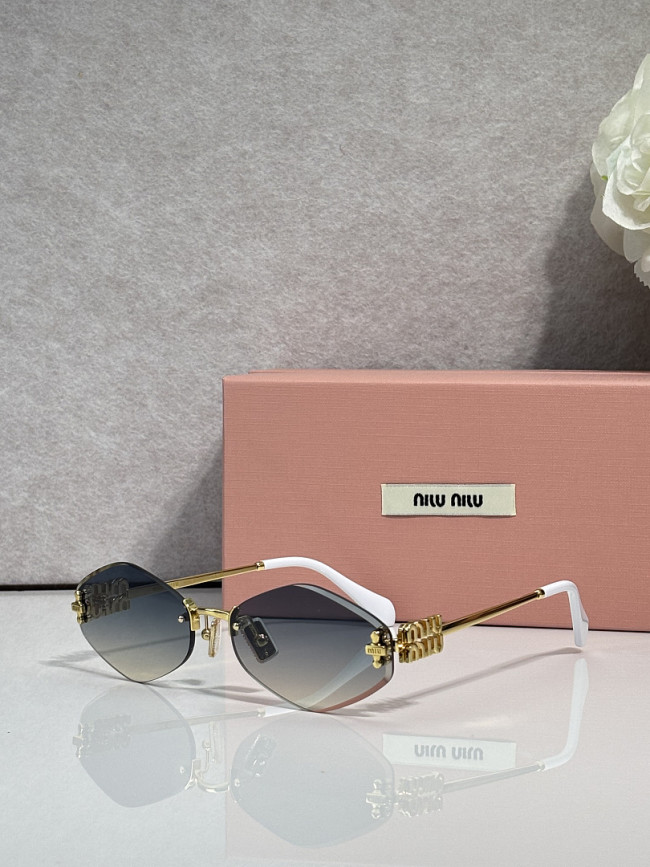 Miu Miu Sunglasses AAAA-3685