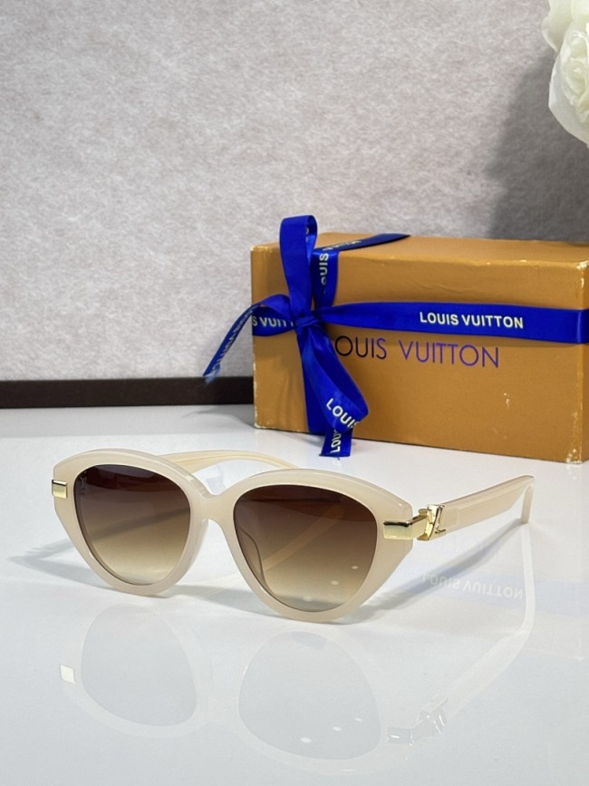 LV Sunglasses AAAA-7703