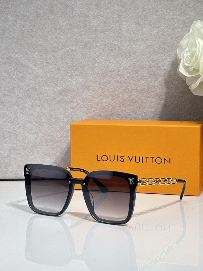 LV Sunglasses AAAA-7816