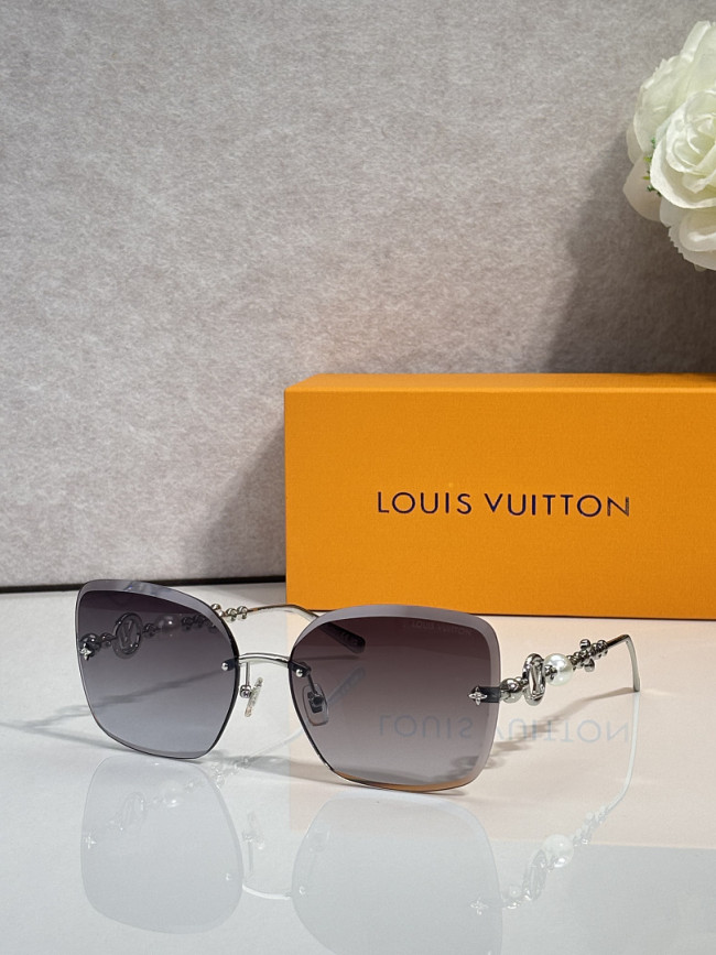 LV Sunglasses AAAA-7922
