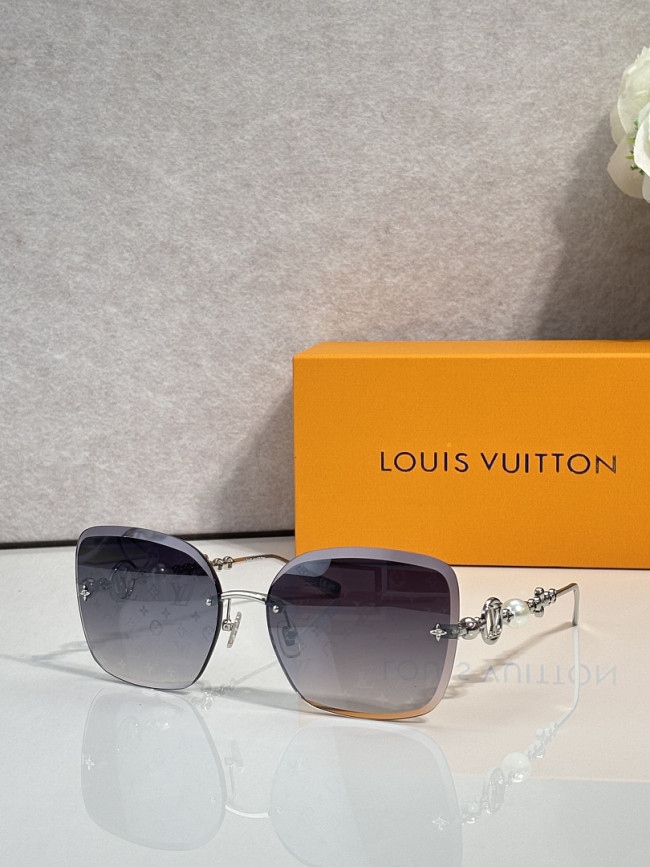 LV Sunglasses AAAA-7919