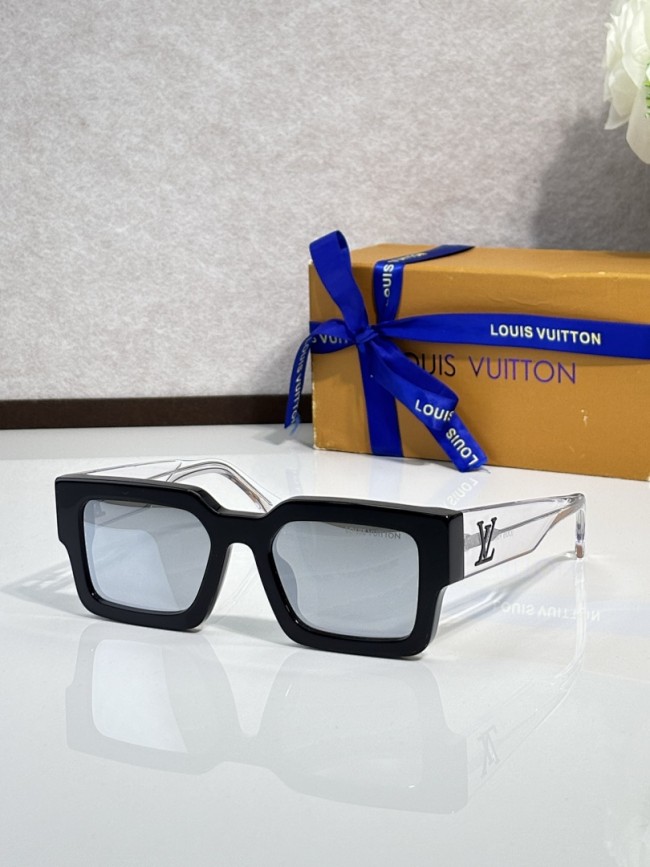 LV Sunglasses AAAA-7602
