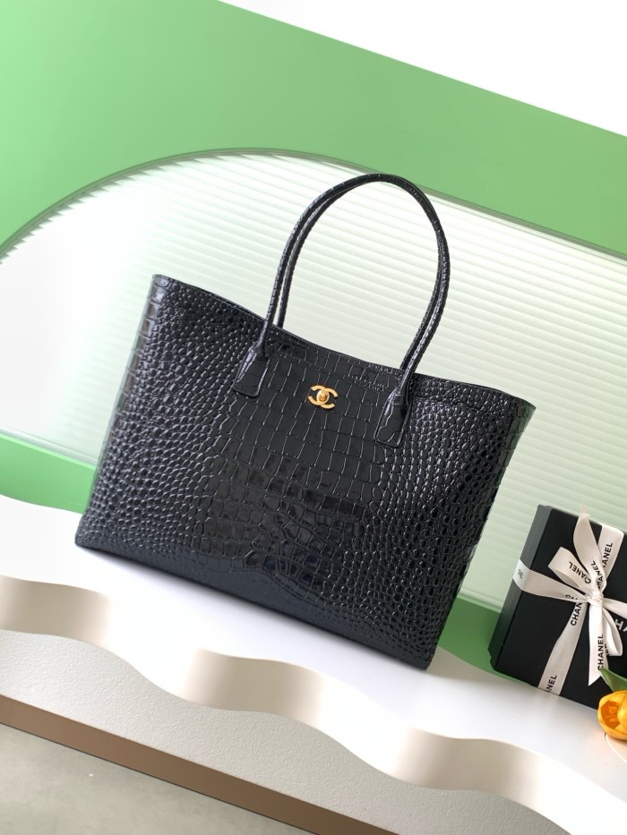 CHNL High End Quality Bag-708