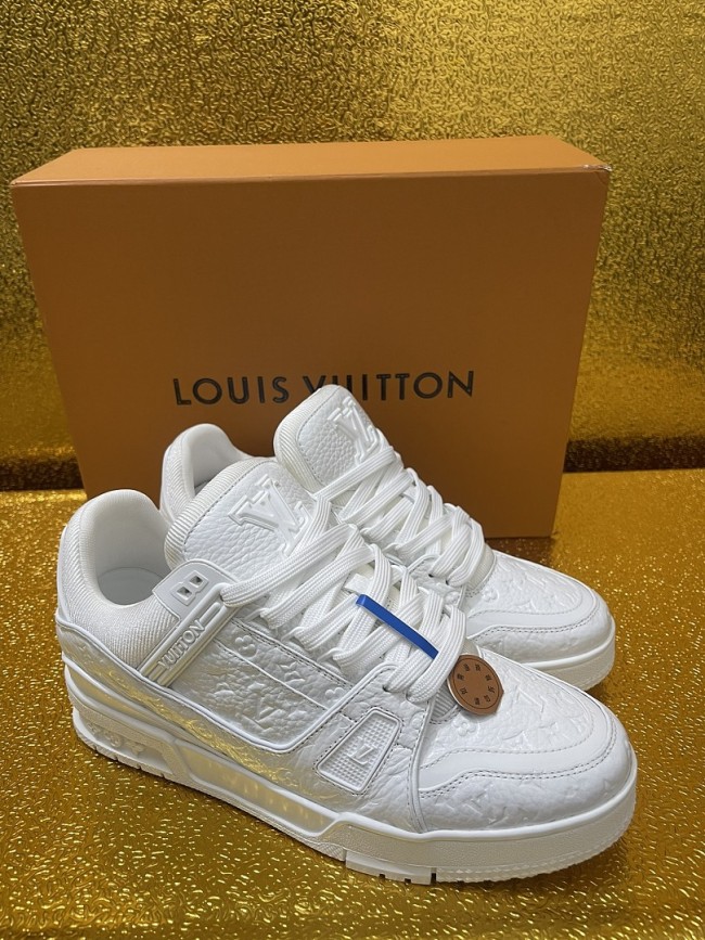 LV Men shoes 1：1 quality-5212