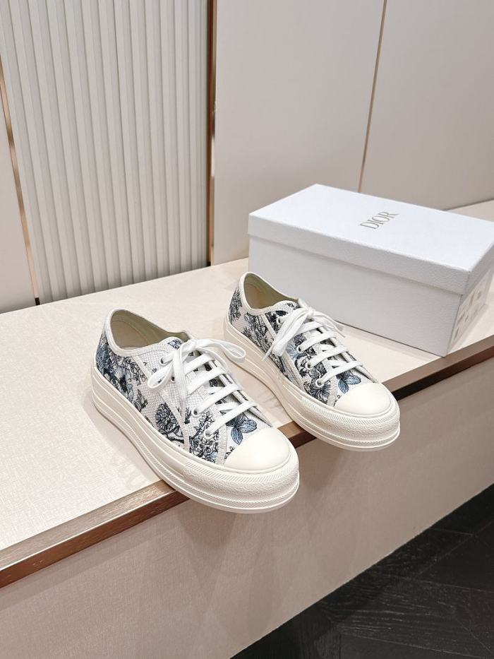 Dior Women Shoes 1：1 quality-758