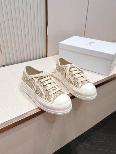 Dior Women Shoes 1：1 quality-765