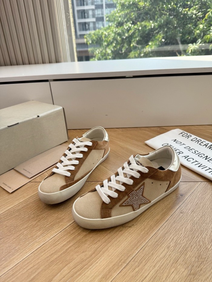 Super Max Golden Goose Shoes-064