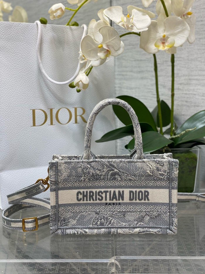 Dior High End Quality Bags-152