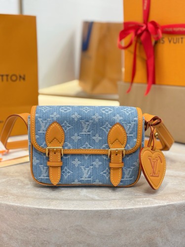 LV High End Quality Bag-2569