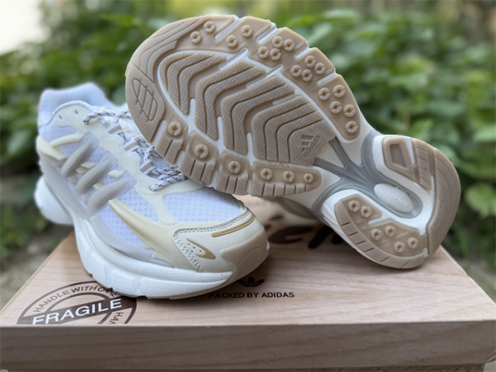 Pharrell x VIRGINIA x  Adistar Jellyfish 'Triple White'