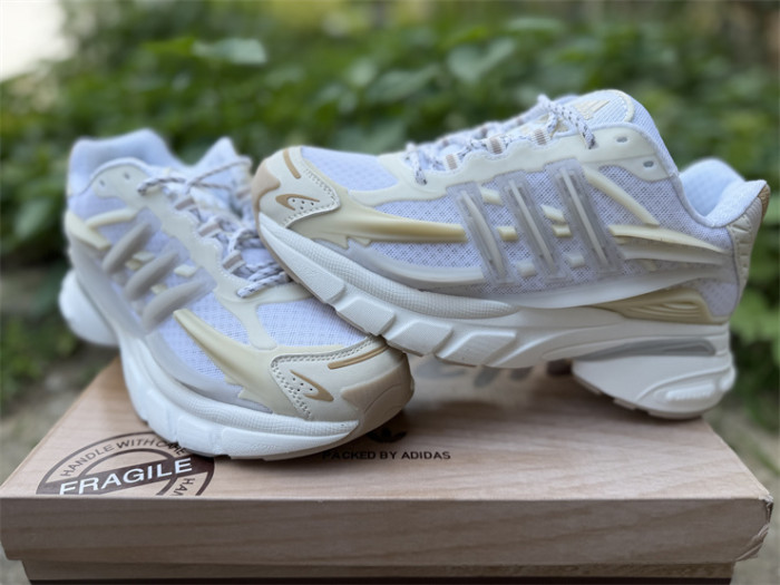 Pharrell x VIRGINIA x  Adistar Jellyfish 'Triple White'