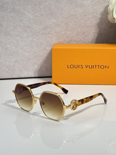 LV Sunglasses AAAA-8015