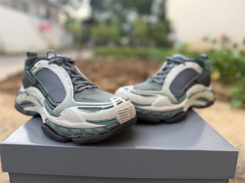 B 17FW Tripe-S High End Sneaker-722