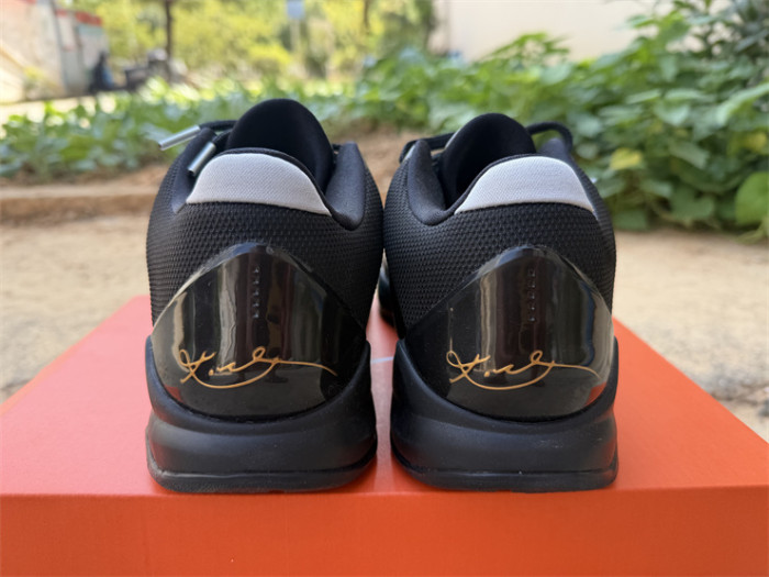 Authentic  Kobe V5 2010 “BlackOut”