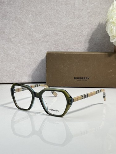 Burberry Sunglasses AAAA-3585