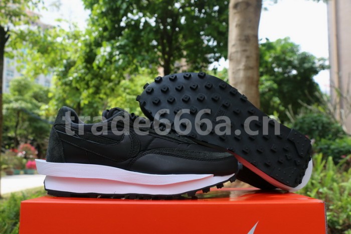 Authentic sacai x Nike LDV Waffle “Black Nylon”