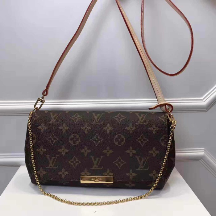 LV Fovotite MM bag with red inside