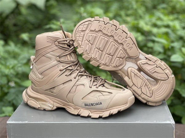 B 17FW Tripe-S High End Sneaker-260