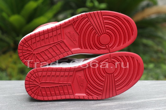 Authentic Air Jordan 1 Retro High OG Chicago