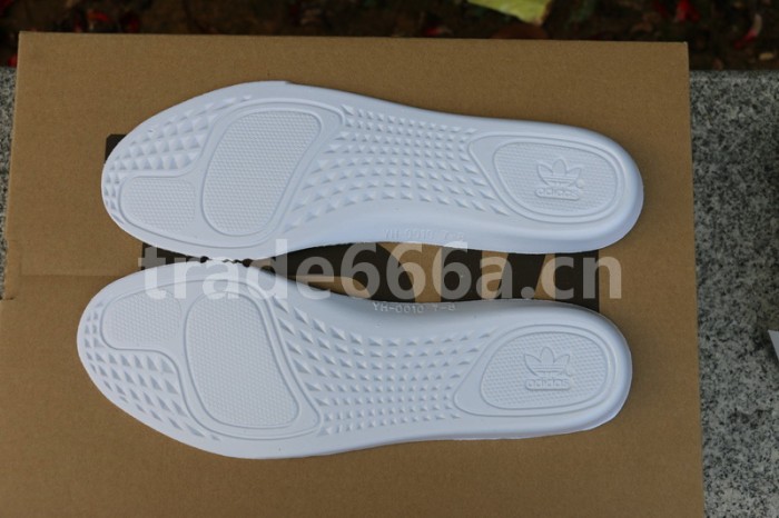 Authentic Yeezy 350 V2 Sesame Static