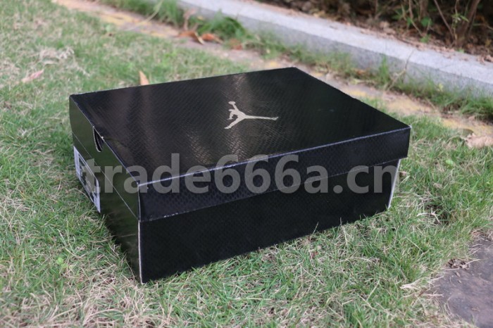 Authentic Air Jordan 11 Low “Navy Blue Snakeskin”