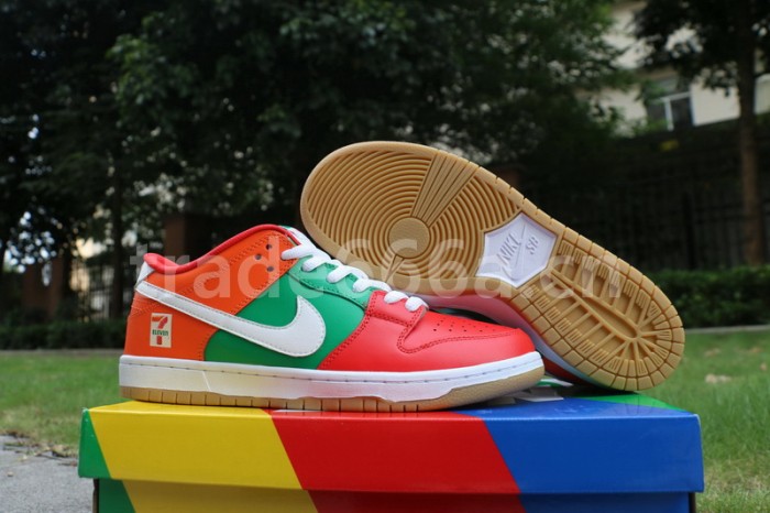 Authentic 7-Eleven x Nike SB Dunk Low