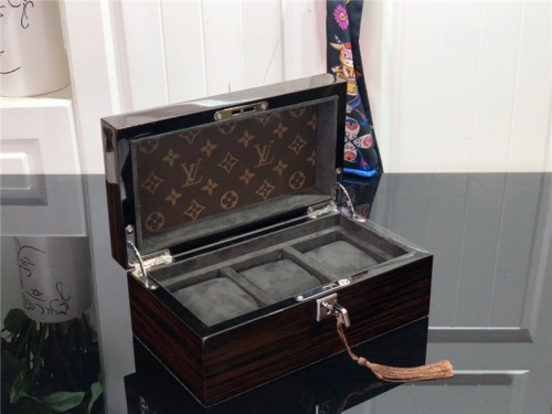 LV High End Quality Bag-854