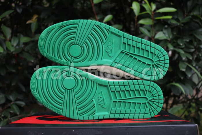 Authentic Air Jordan 1 High OG “Pine Green”