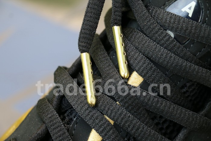 Authentic Air Foamposite Pro “Metallic Gold”