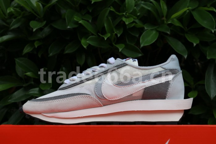 Sacai x Nike Waffle Daybreak BV0073-100