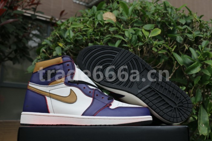 Authentic Nike SB x Air Jordan 1 Lakers