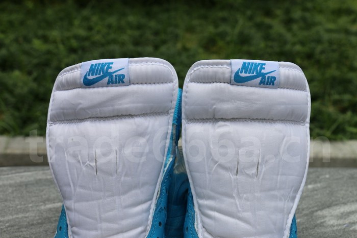 Authentic Air Jordan 1 Retro High OG “UNC”