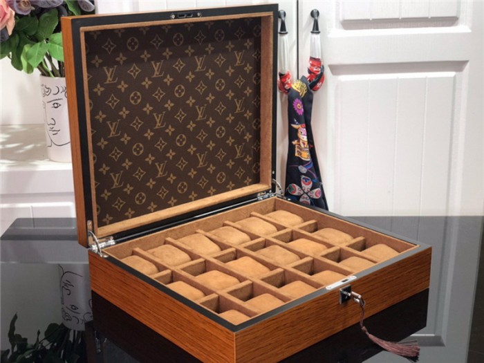 LV High End Quality Bag-859