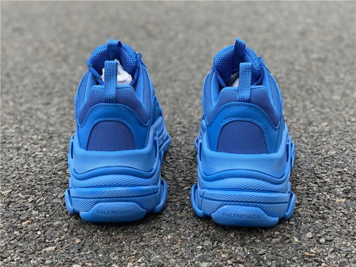 B 17FW Tripe-S High End Sneaker-132