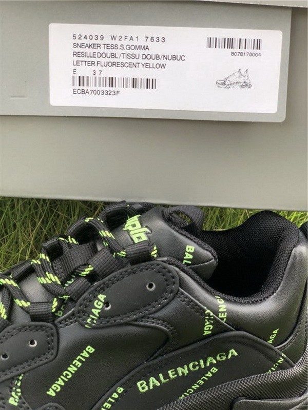 B 17FW Tripe-S High End Sneaker-156