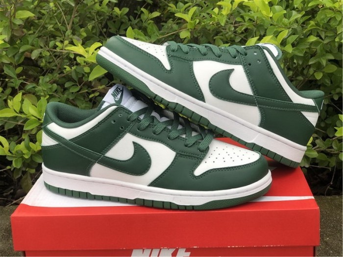 Authentic Nike Dunk Low Team Green