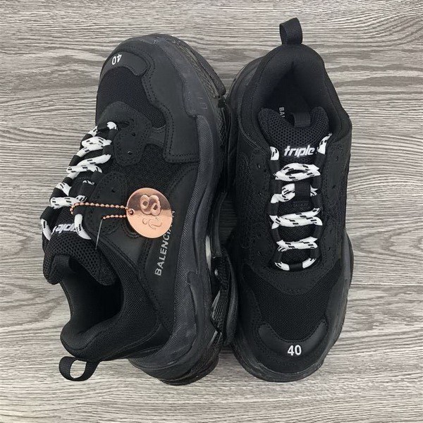 B 17FW Tripe-S High End Sneaker-063