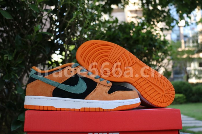 Authentic Nike Dunk Low SP “Ceramic”