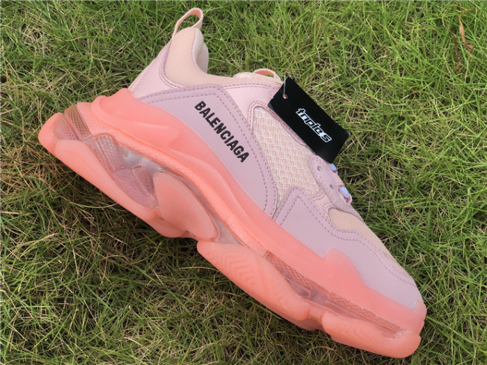 B 17FW Tripe-S High End Sneaker-087